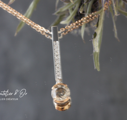 Pendentif en or éthique 18 carats – Baguette sertie de diamants et diamant champagne