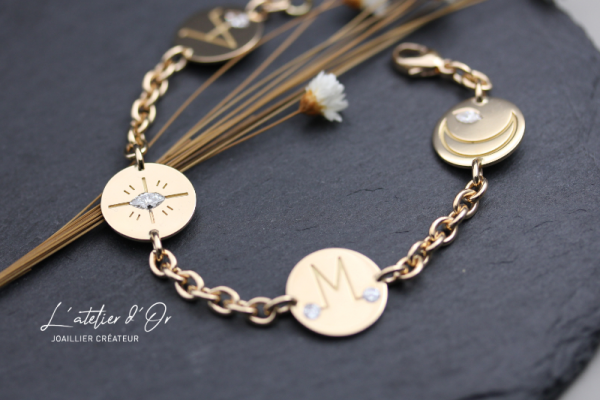 Bracelet pampilles personnalisé pour une maman en or éthique 18c carats