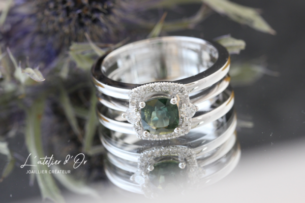 Bague de fiançailles orginale en or éthique, tourmaline verte et diamants