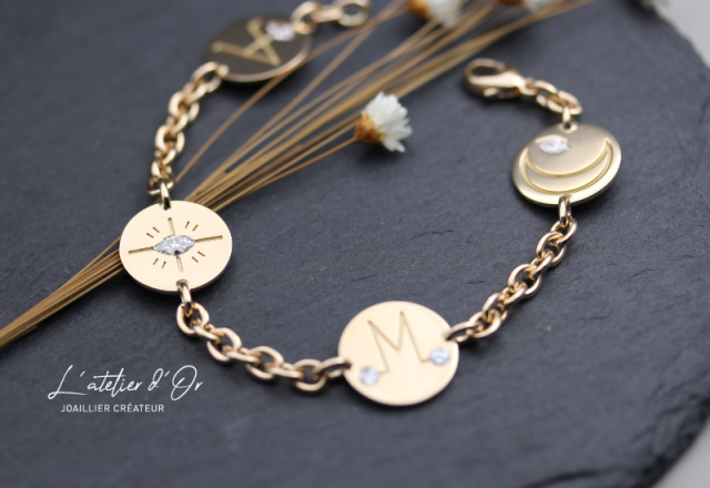 Bracelet pampilles personnalisé pour une maman en or éthique 18c carats