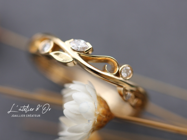Alliance inspiration végétale en or éthique 18 carats et diamants marquise